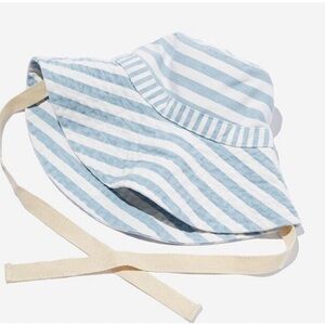 Rubi Sasha Wide Brim Bucket Hat NWT Fully line side removable tie strings